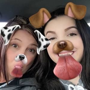 Meet your Posher, Crystal